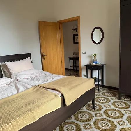 La Nostra Favola Apartment *